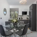 Vilă Marina's Private Pool Adults Only *